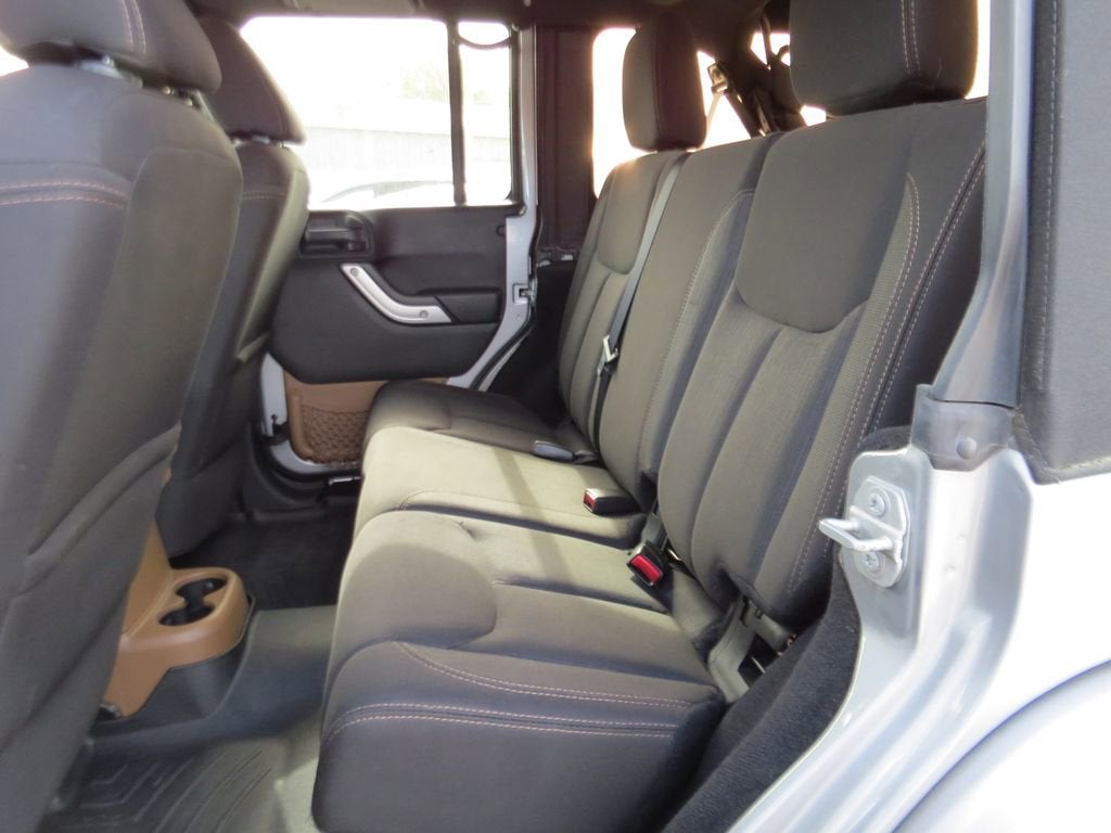 2015 Jeep Wrangler Unlimited Sahara