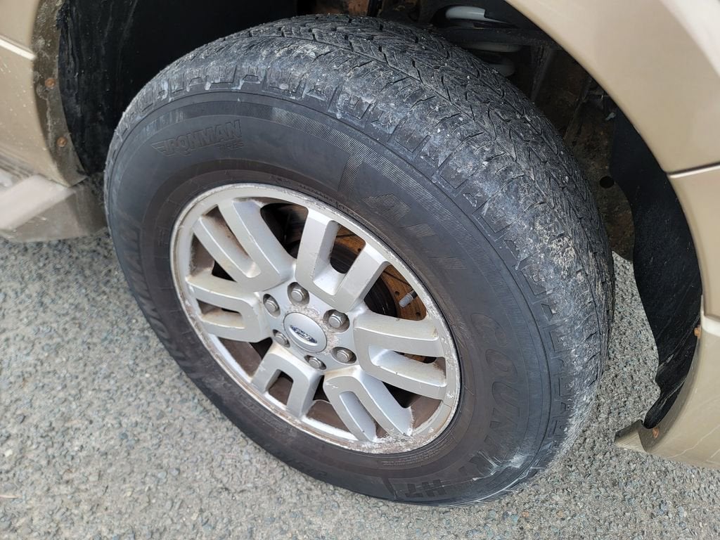 2011 Ford Expedition EL XLT