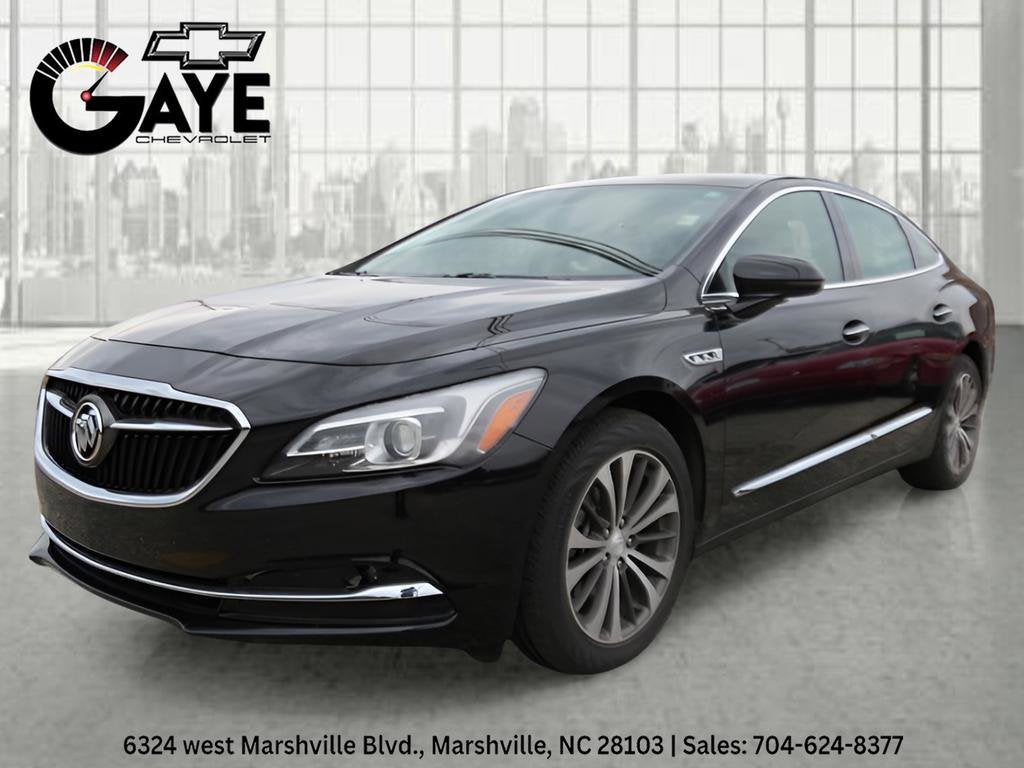 2017 Buick LaCrosse Essence's photo