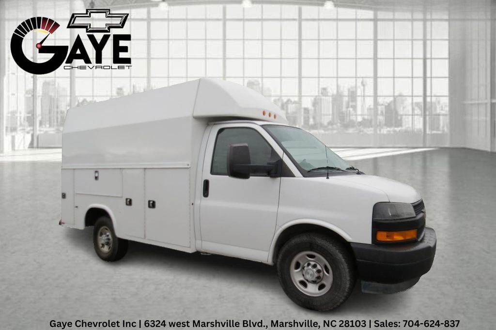 2019 Chevrolet Express Cutaway 3500 Base