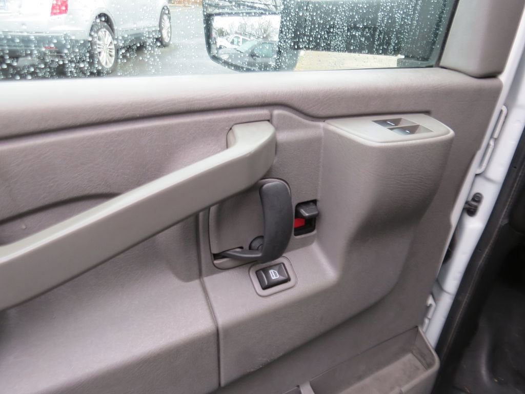 2019 Chevrolet Express Cutaway 3500 Base