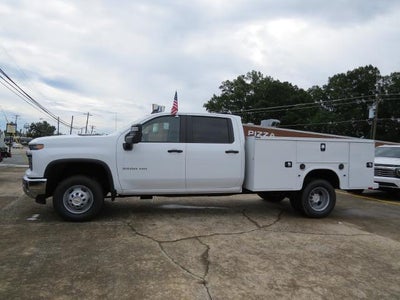 2025 Chevrolet Silverado 3500 HD Chassis Cab Work Truck