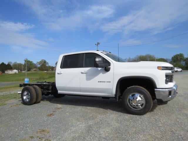2026 Chevrolet Silverado 3500 HD Chassis Cab LT