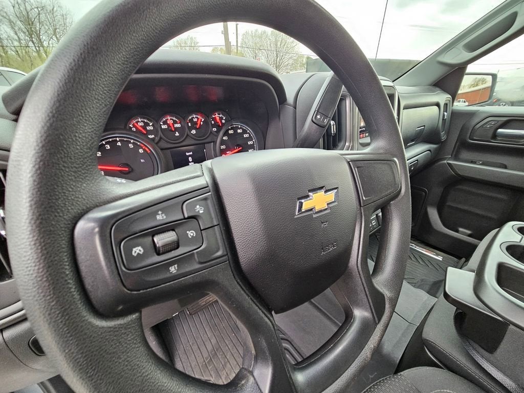 2025 Chevrolet Silverado 1500 WT