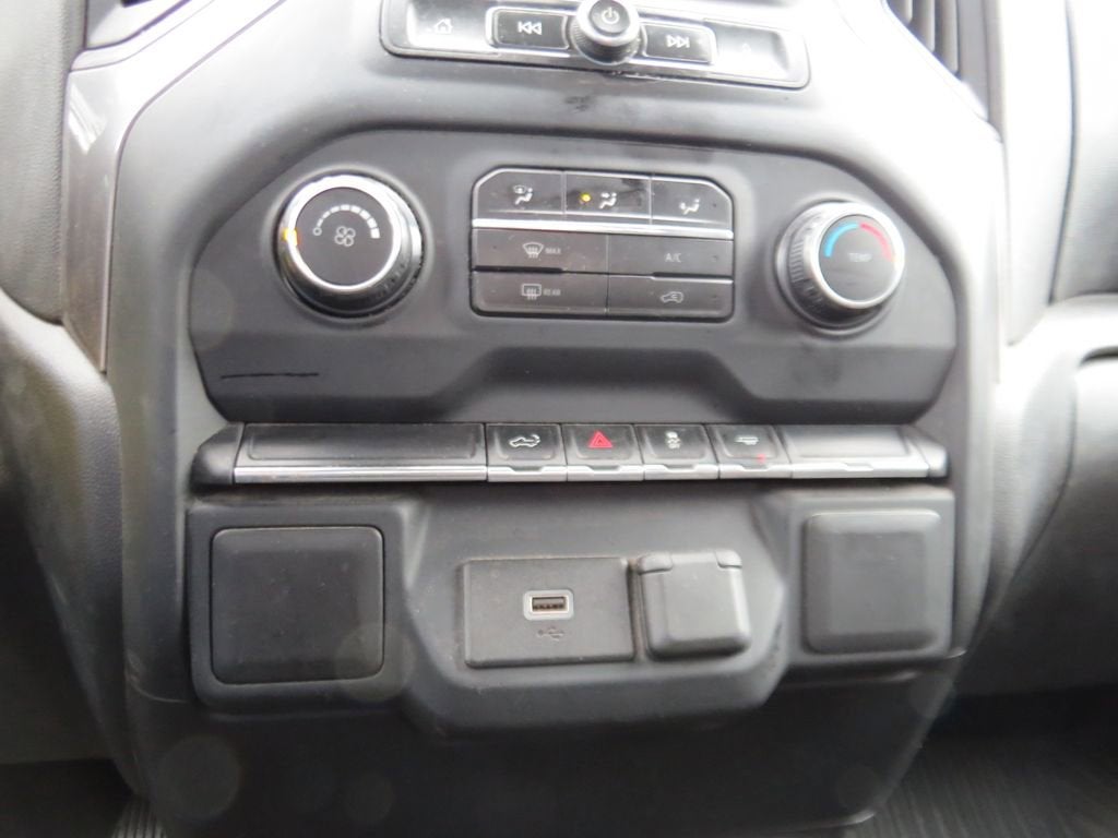 2020 Chevrolet Silverado 1500 Custom