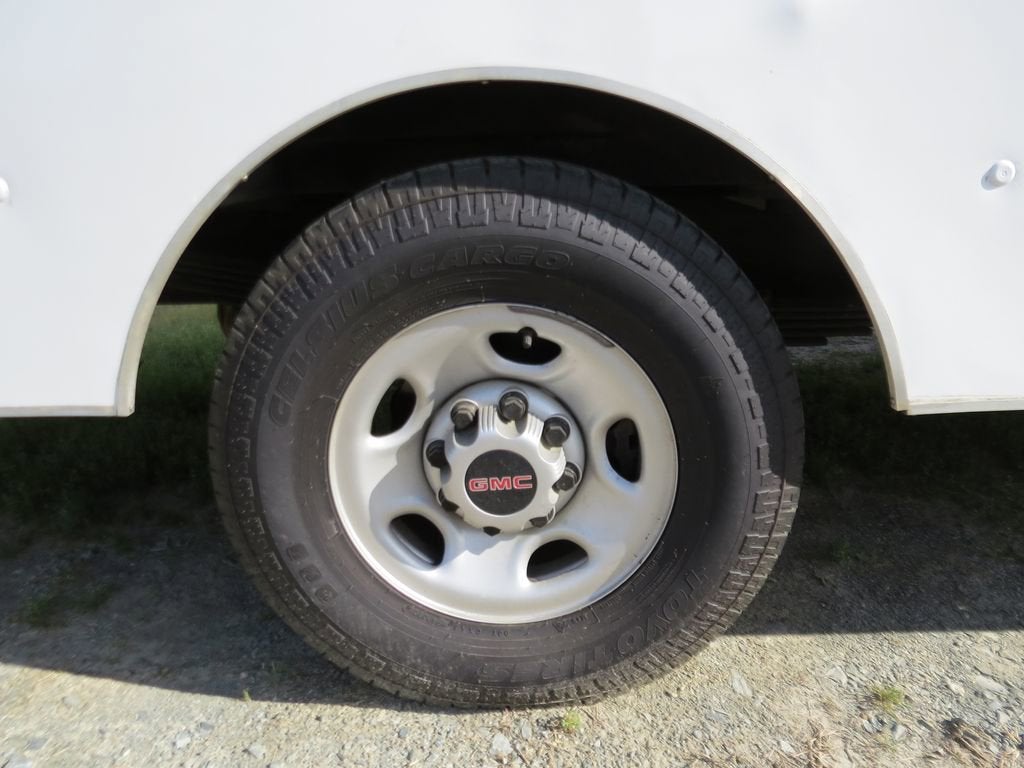 2021 GMC Savana Cutaway 3500 Base