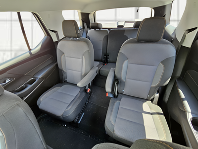 2018 Chevrolet Traverse LT Cloth w/1LT