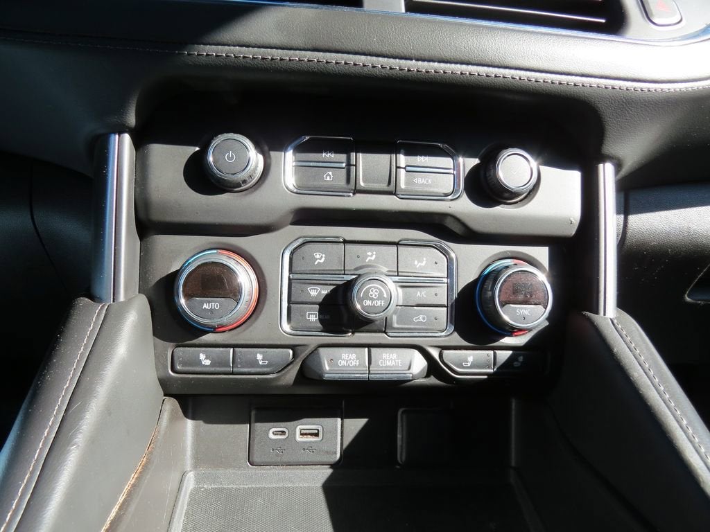 2021 Chevrolet Suburban LT