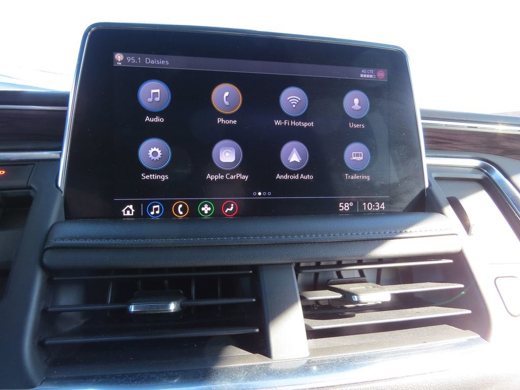 2021 Chevrolet Suburban LT