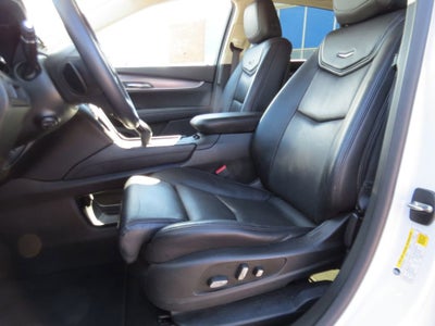 2017 Cadillac XT5 Luxury FWD