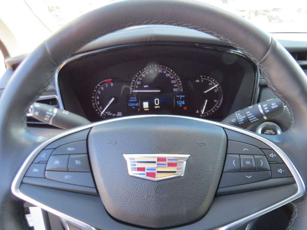 2017 Cadillac XT5 Luxury FWD