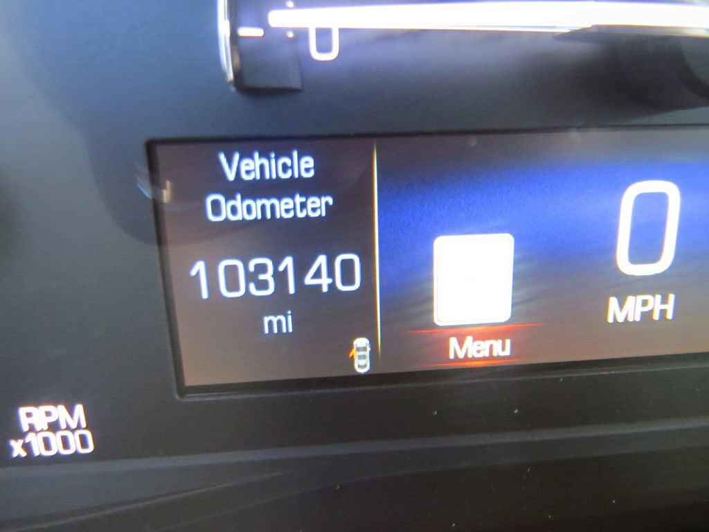 2017 Cadillac XT5 Luxury FWD