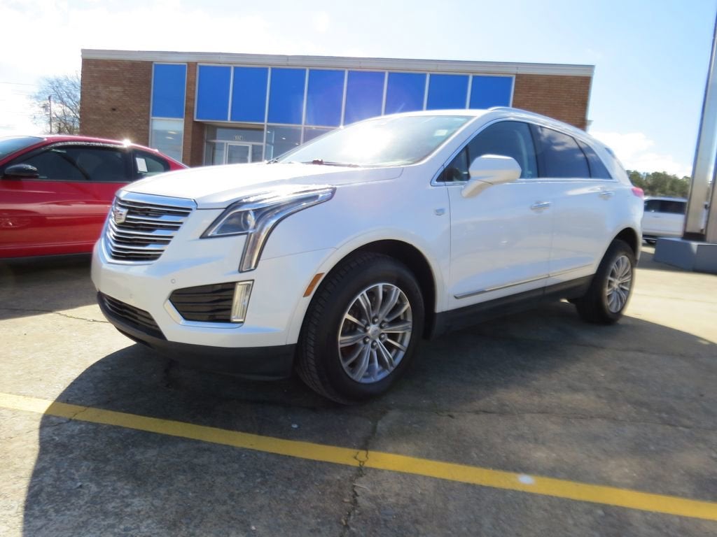 2017 Cadillac XT5 Luxury FWD