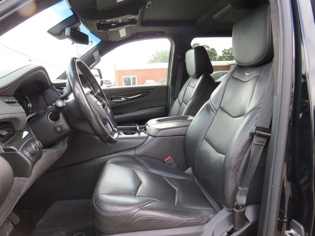 2019 Cadillac Escalade Platinum Edition