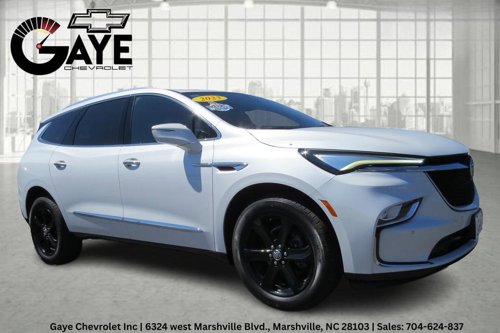 2023 Buick Enclave Essence