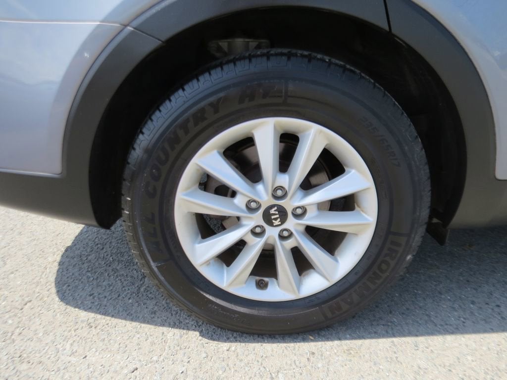 2019 Kia Sorento L