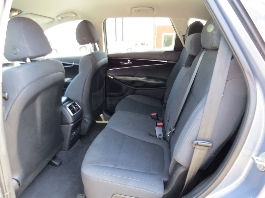 2019 Kia Sorento L