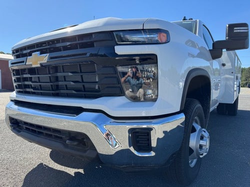 2025 Chevrolet Silverado 3500HD CC Work Truck