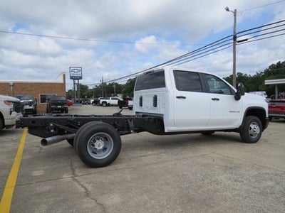 2026 Chevrolet Silverado 3500HD CC Work Truck