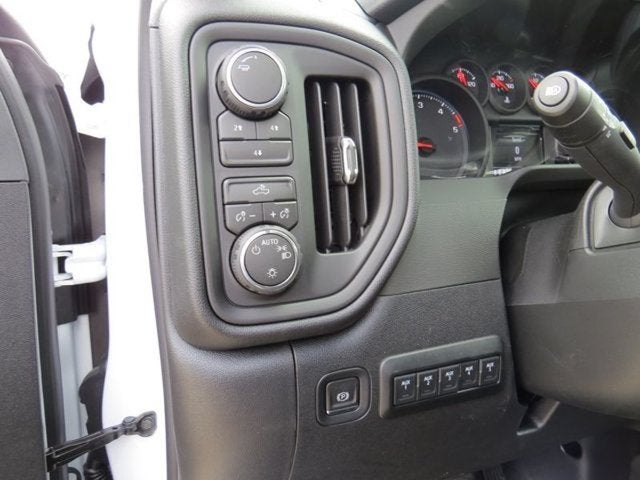 2026 Chevrolet Silverado 3500HD CC Work Truck